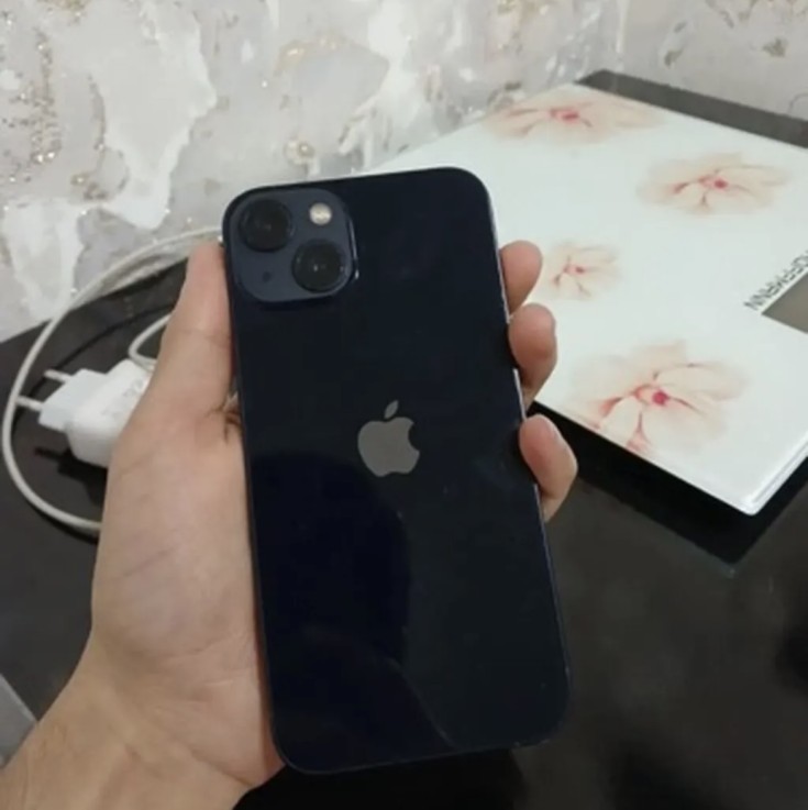 Apple iPhone 13 128 GB