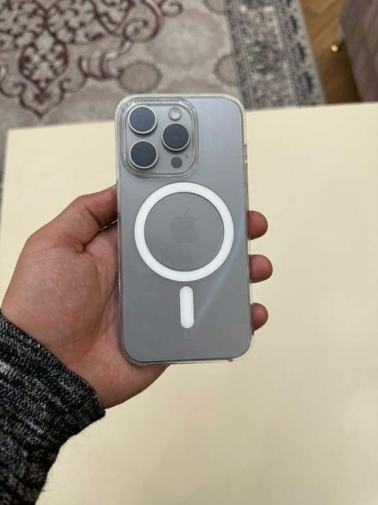 Apple iPhone 15 Pro